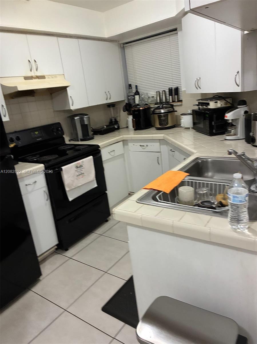8305 SW 152nd Ave # 103, Miami FL 33193