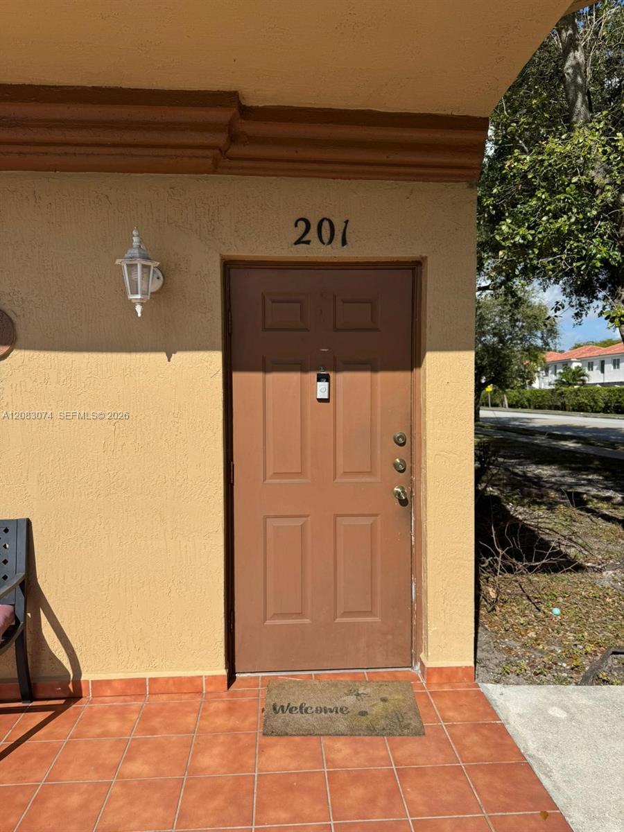 17346 NW 74th Ave # 201, Hialeah FL 33015