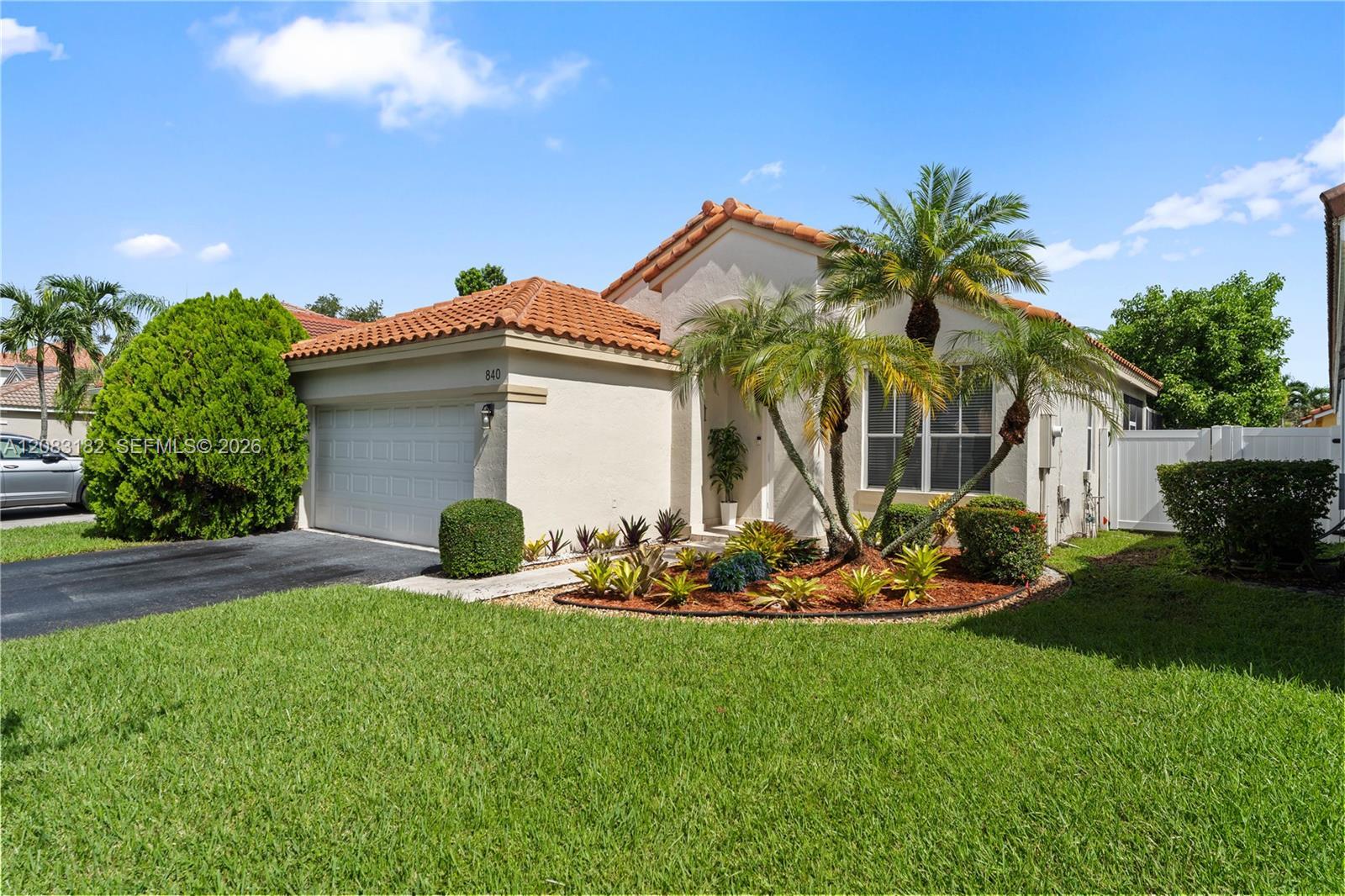 840 Falling Water Rd # 840, Weston FL 33326