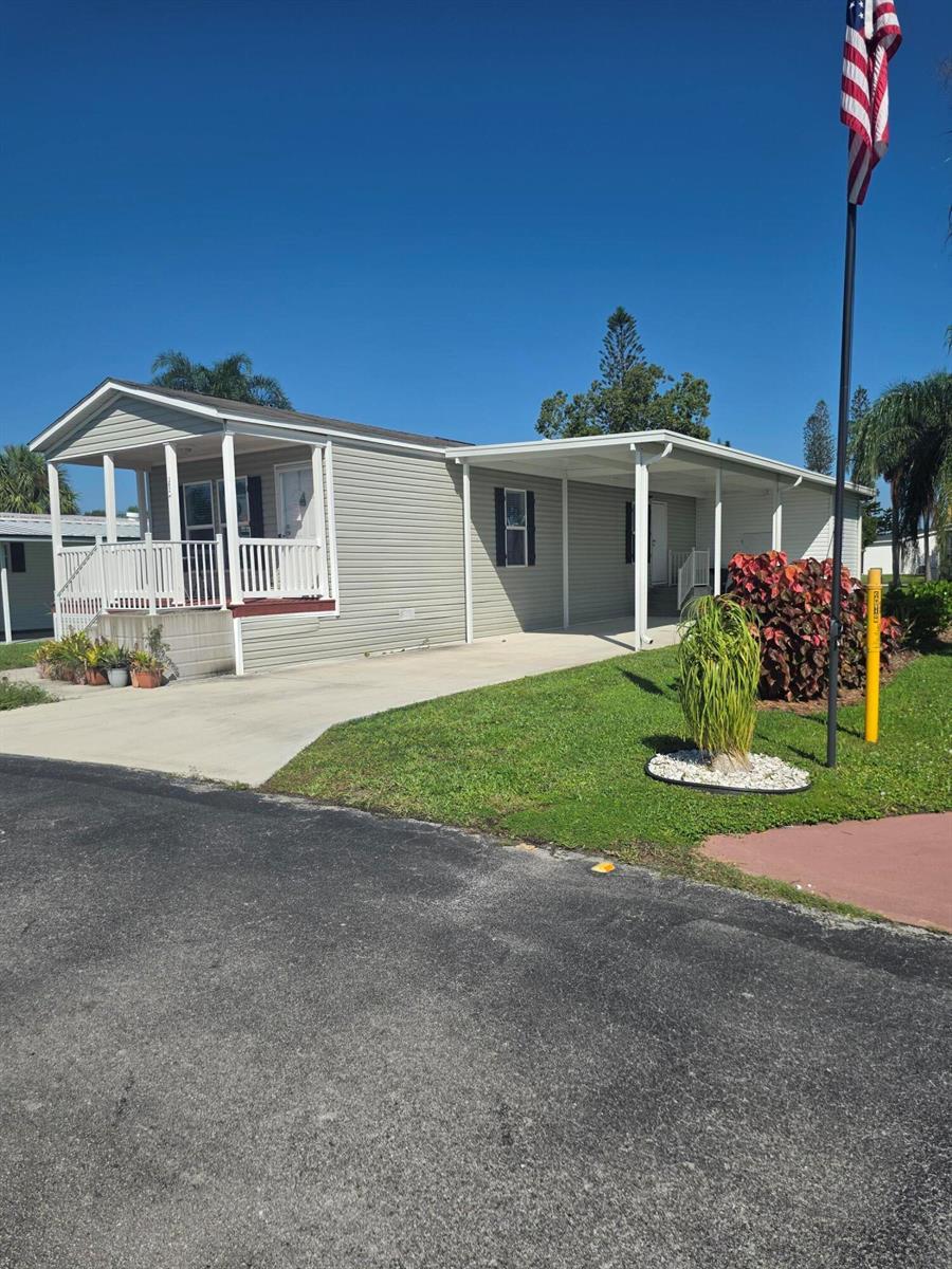 202 Flamingo Avenue, Fort Pierce FL 34982