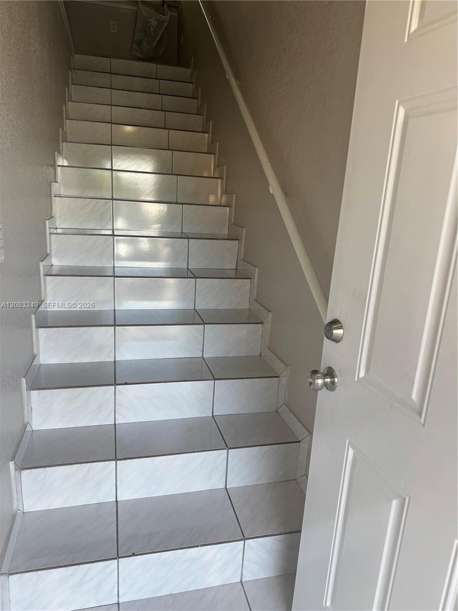 6801 W 36th Ave # 204, Hialeah FL 33018