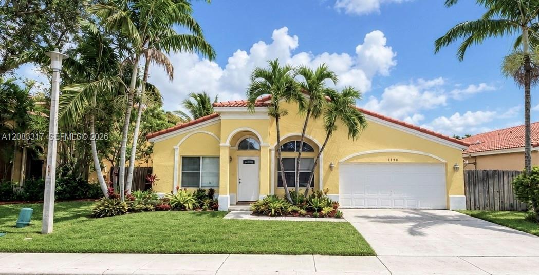 1738 SW 108th Way, Davie FL 33324