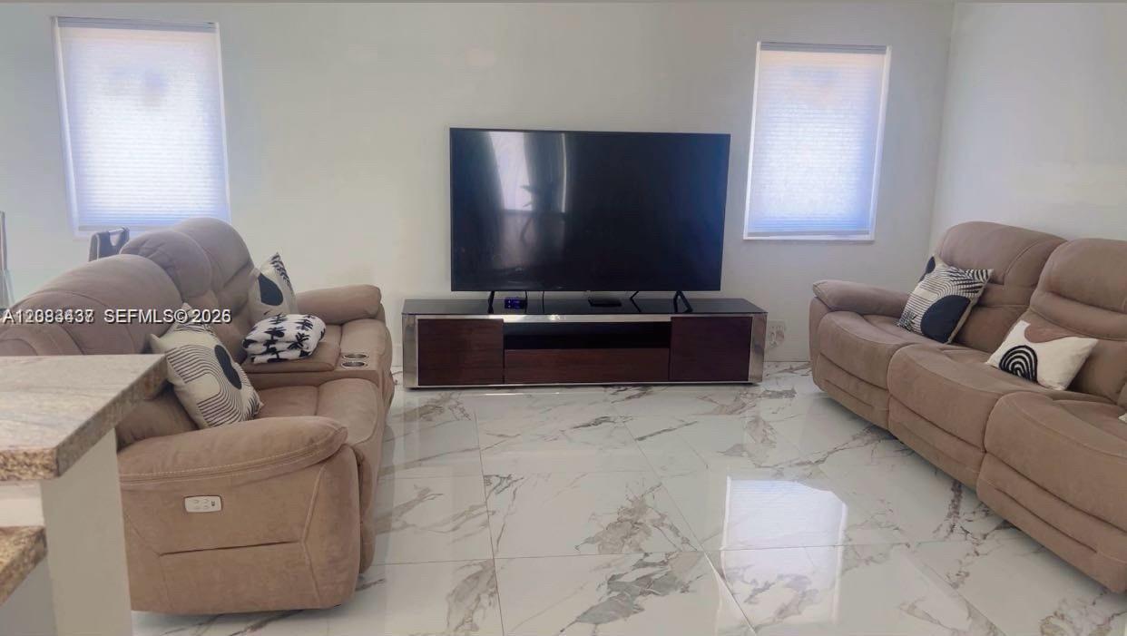 4711 NW 178th Ter, Miami Gardens FL 33055