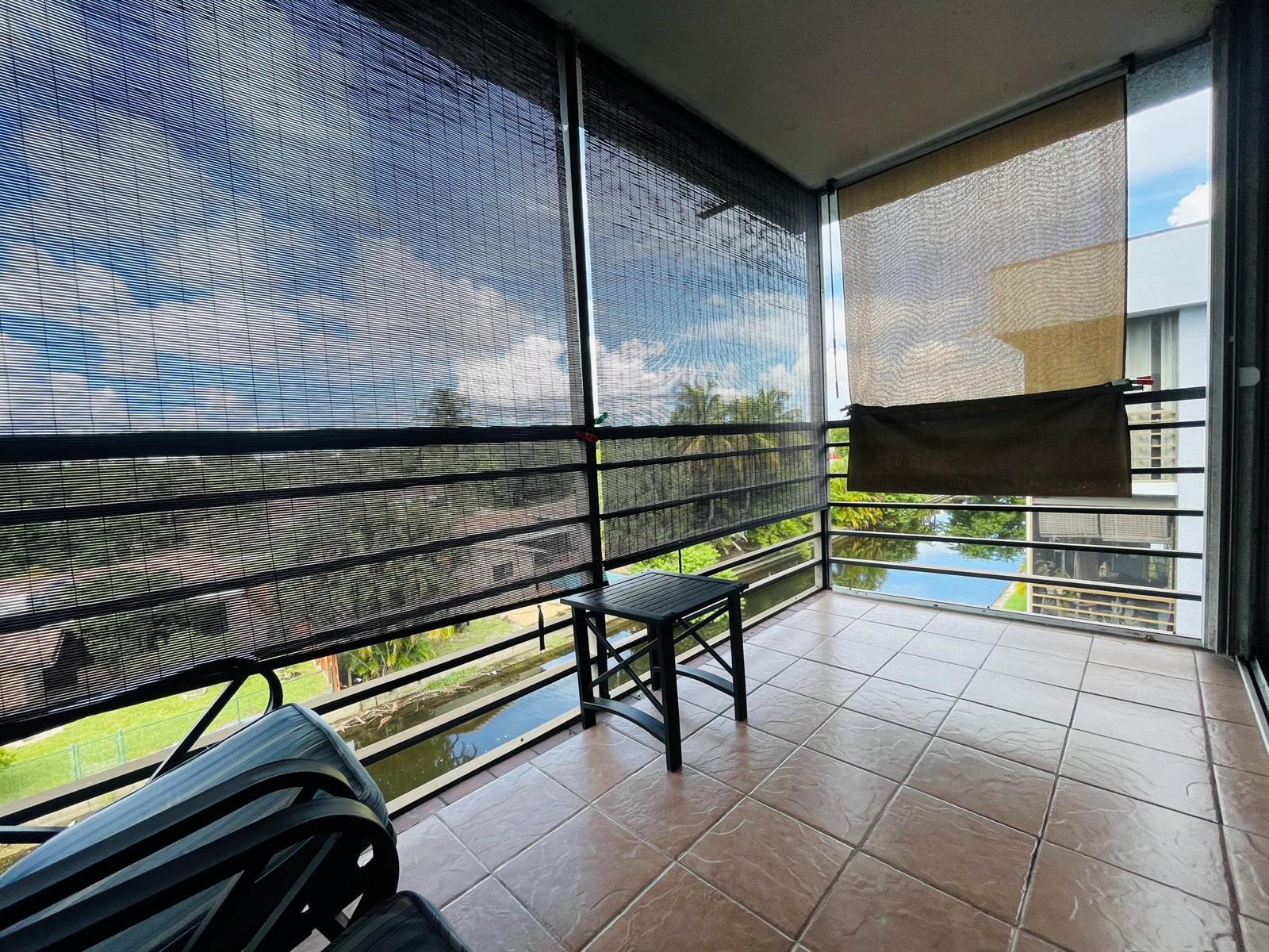 109 ROYAL PARK Drive # 4D, Oakland Park FL 33309