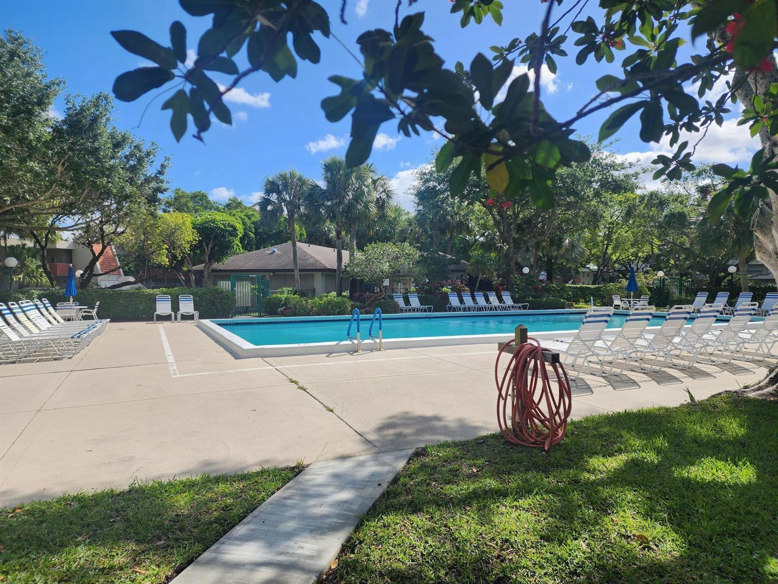 805 CYPRESS Boulevard # 109, Pompano Beach FL 33069