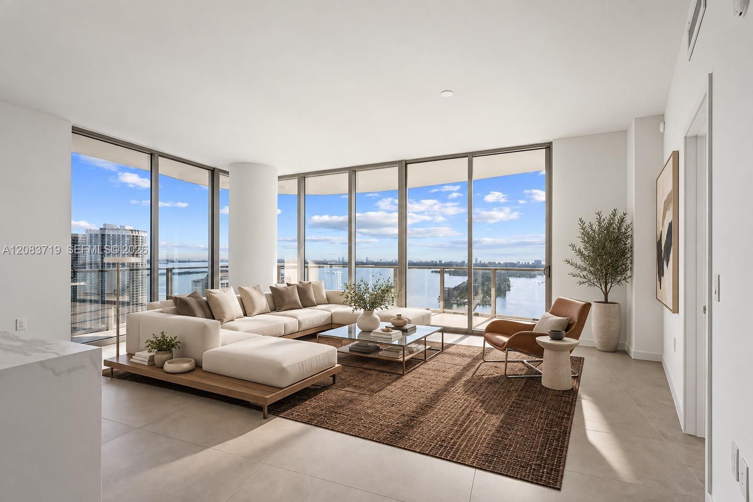 1400 biscayne blvd # 4106, Miami FL 33132