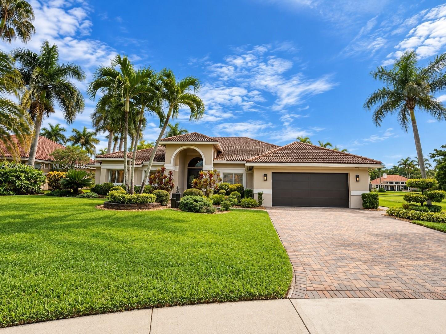 1165 Manor Ct, Weston FL 33326