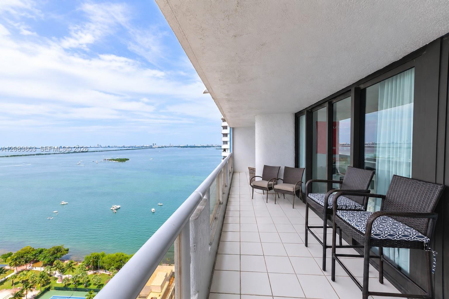 1717 N Bayshore Dr # 3750, Miami FL 33132