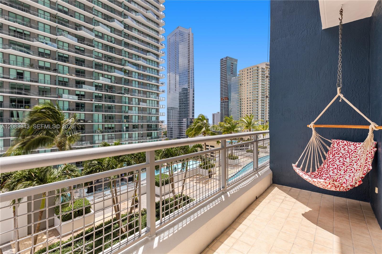 60 SW 13th St # 1422, Miami FL 33130