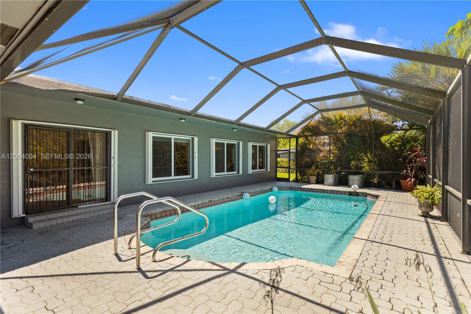 9299 NW 13th Ave, Miami FL 33147