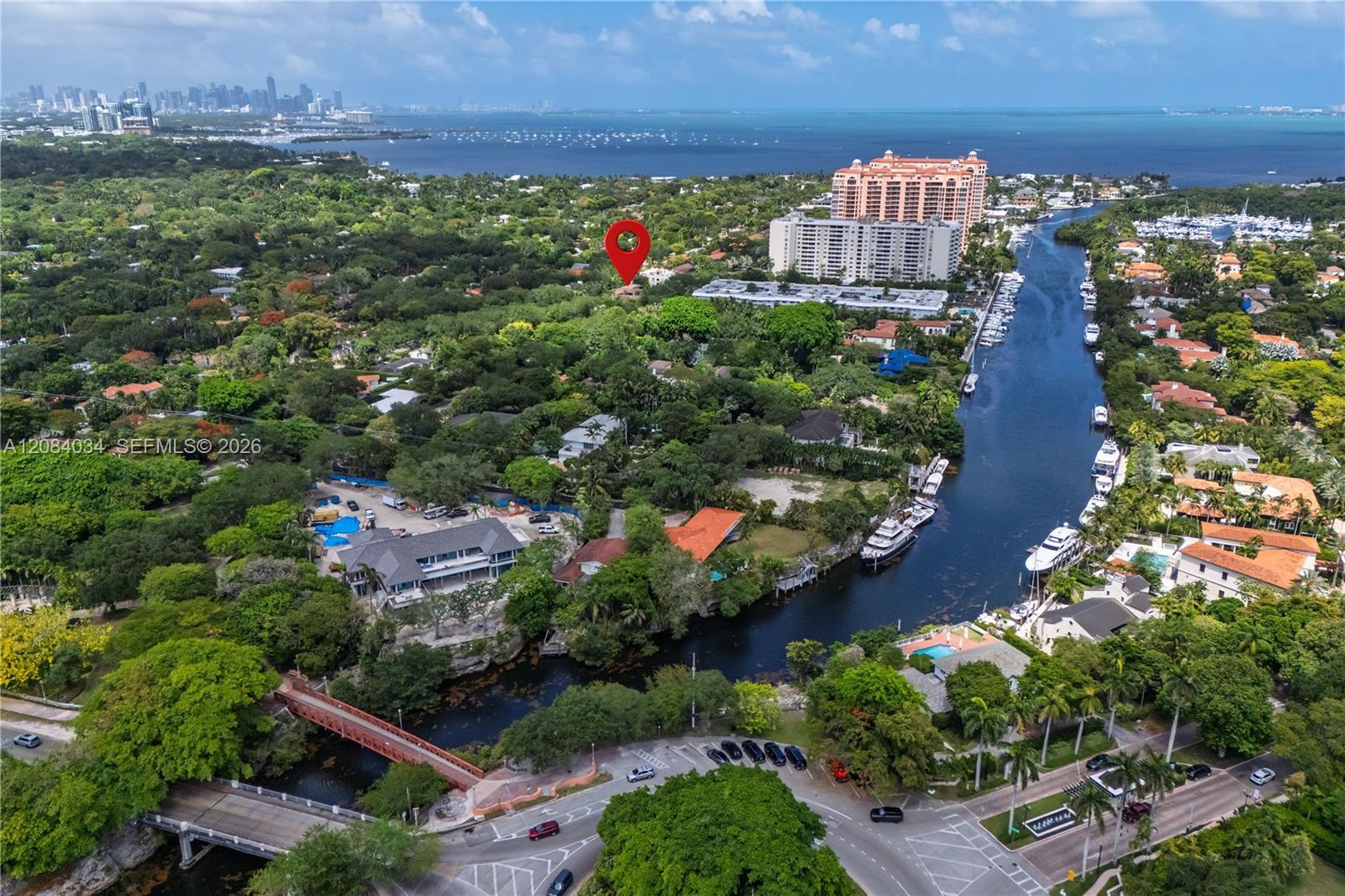 125 Edgewater Dr # 14, Coral Gables FL 33133