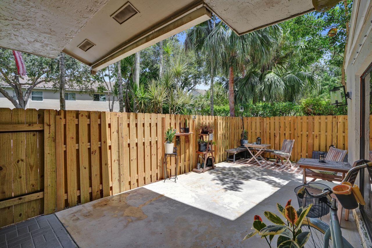 734 NW 132nd Terrace, Plantation FL 33325
