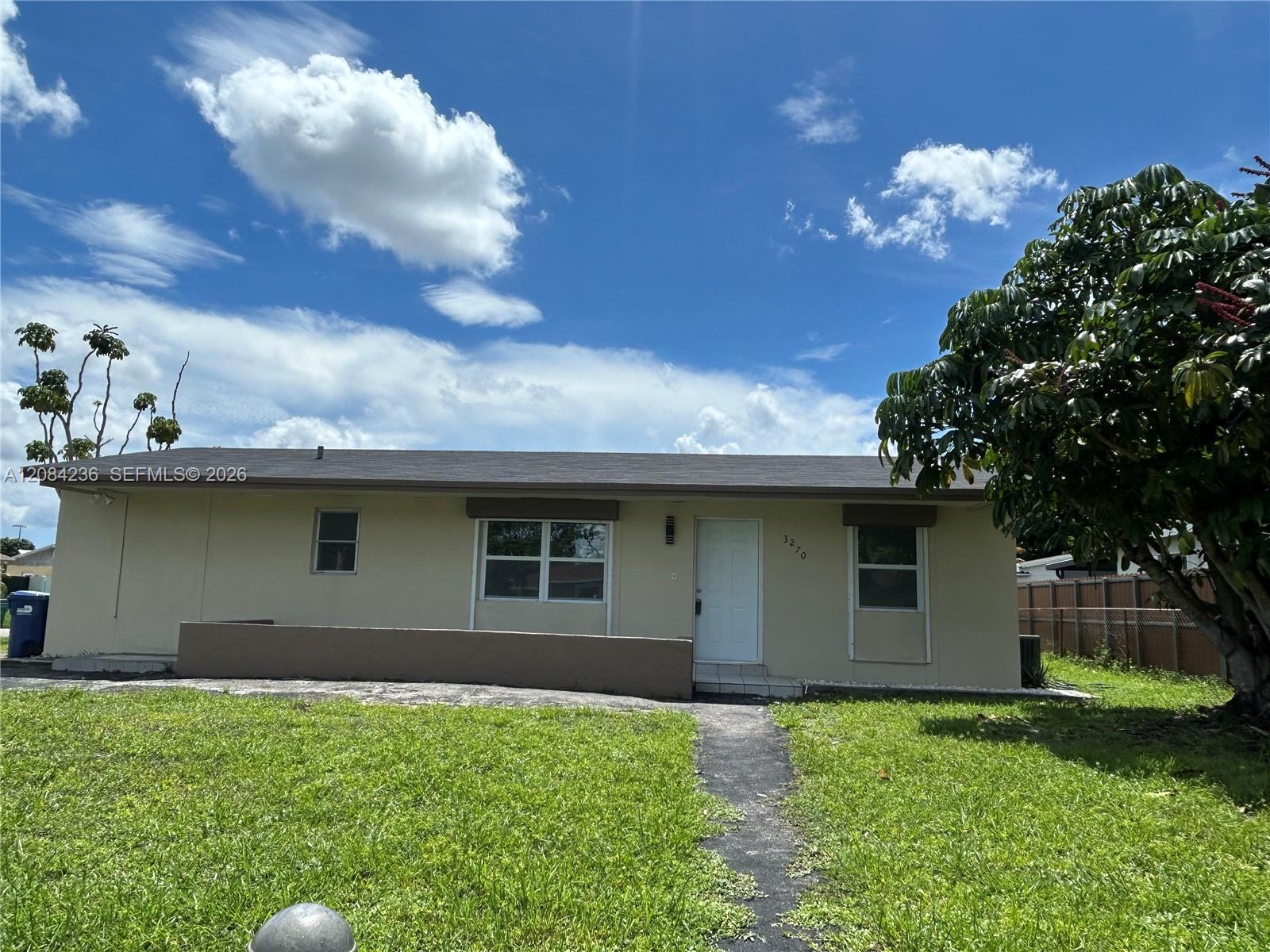 3270 NW 196th Ln, Miami Gardens FL 33056