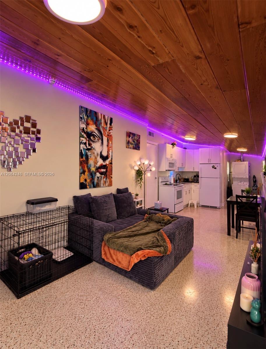 311 NW 56th Ave # B, Miami FL 33126