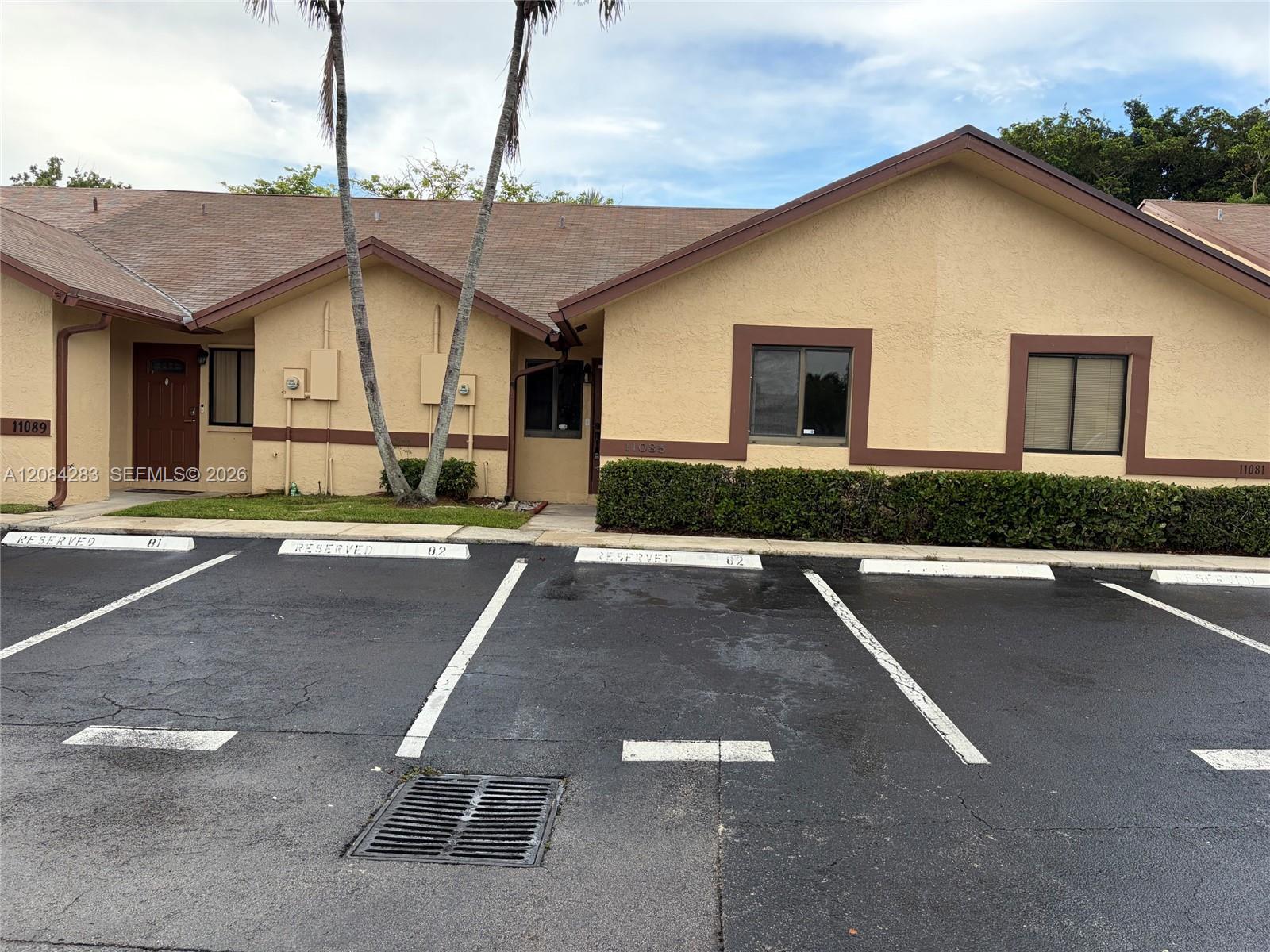 11085 NW 38th Pl, Sunrise FL 33351
