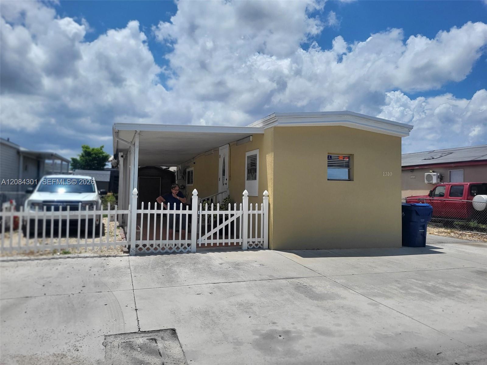 1310 130 AVE # 1310, Miami FL 33184