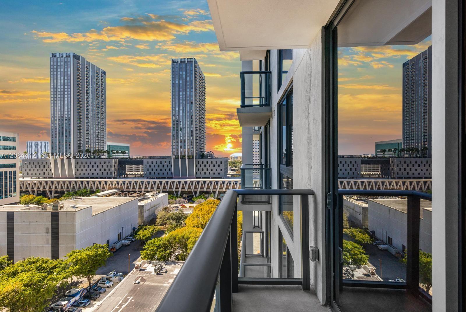11 NE 6th St # 1503, Miami FL 33132