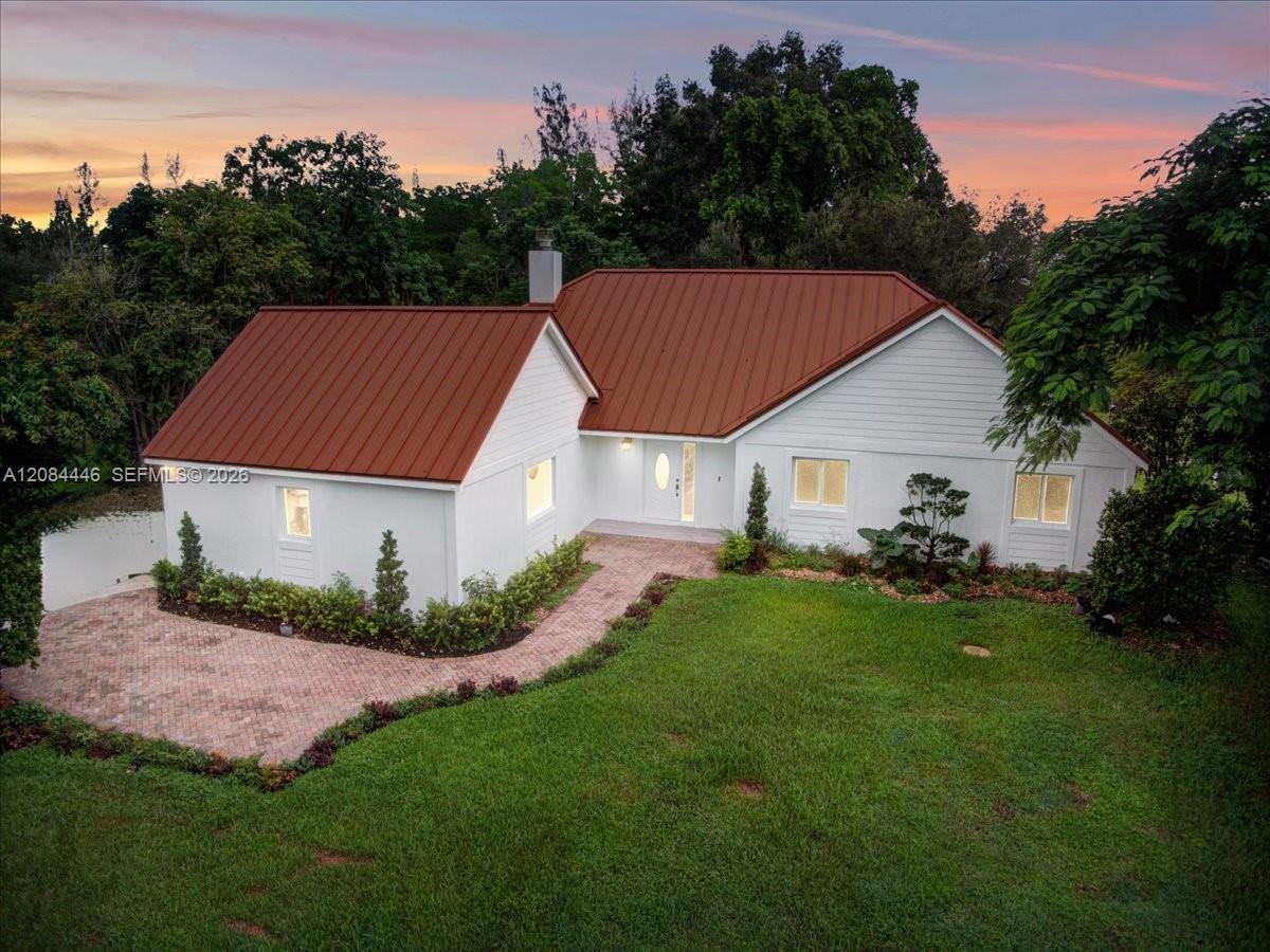 5600 SW 195th Terrace, Southwest Ranches FL 33332