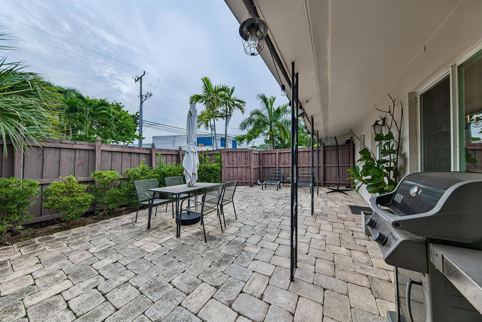 701 NE 22ND Drive, Wilton Manors FL 33305