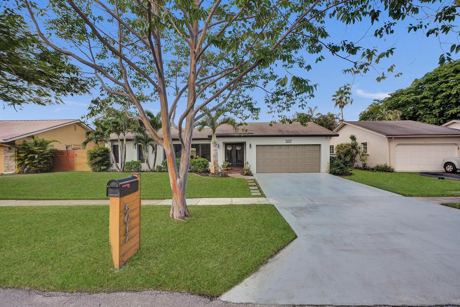 5017 SW 87TH Avenue, Cooper City FL 33328