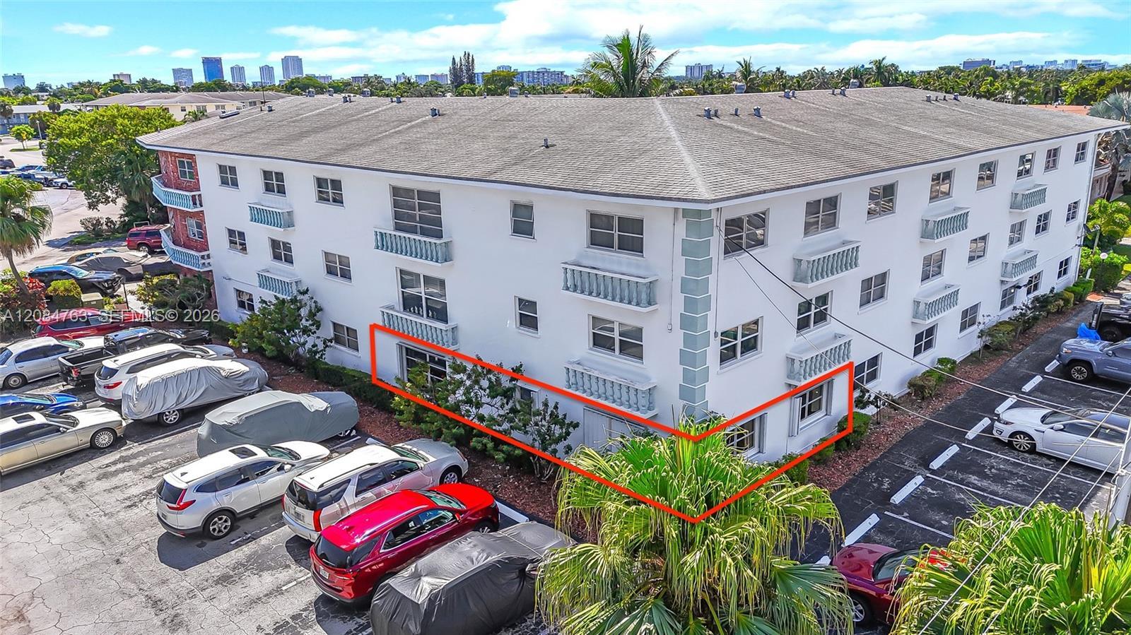 600 Pine Dr # 104, Pompano Beach FL 33060