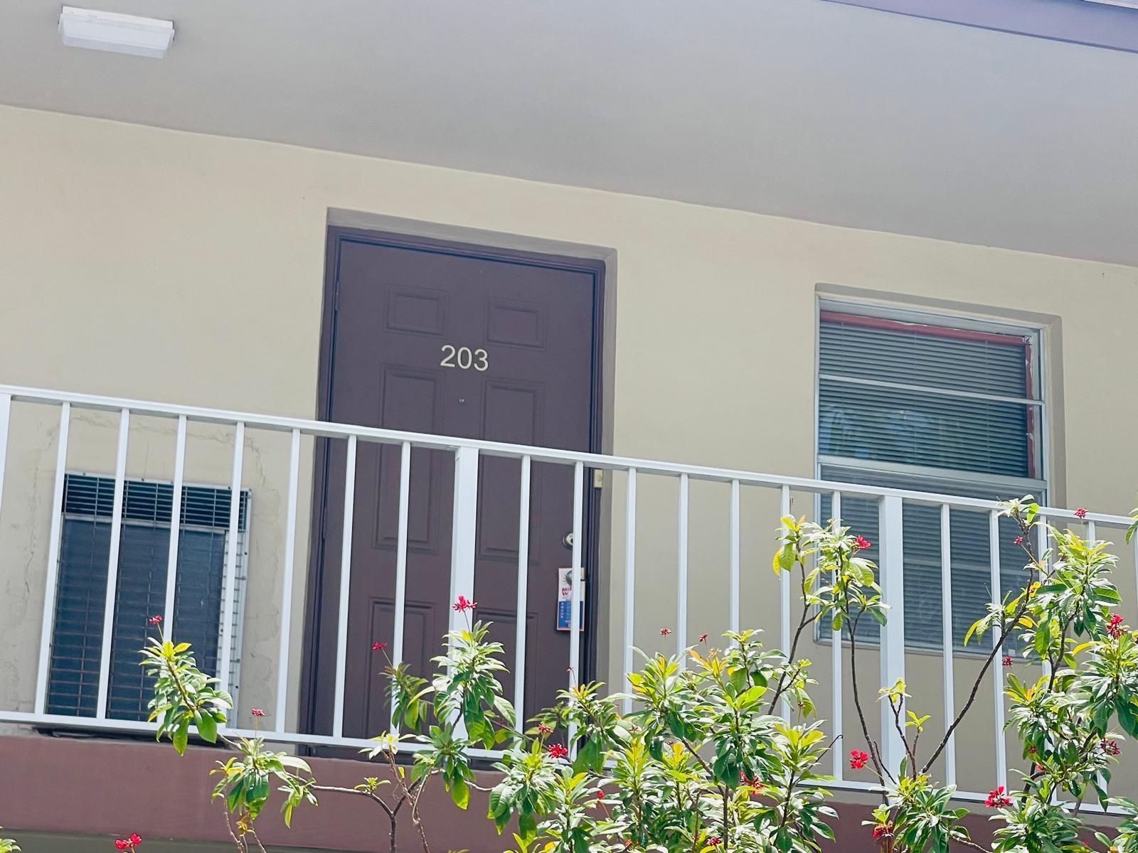7200 NW 5TH Place # 203, Margate FL 33063