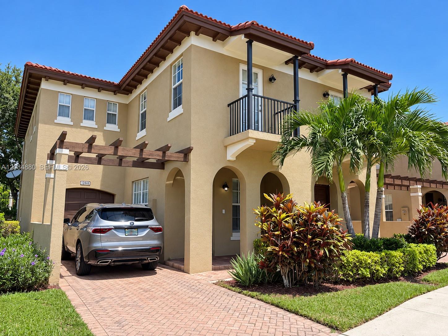 6965 Julia Gardens Dr, Coconut Creek FL 33073