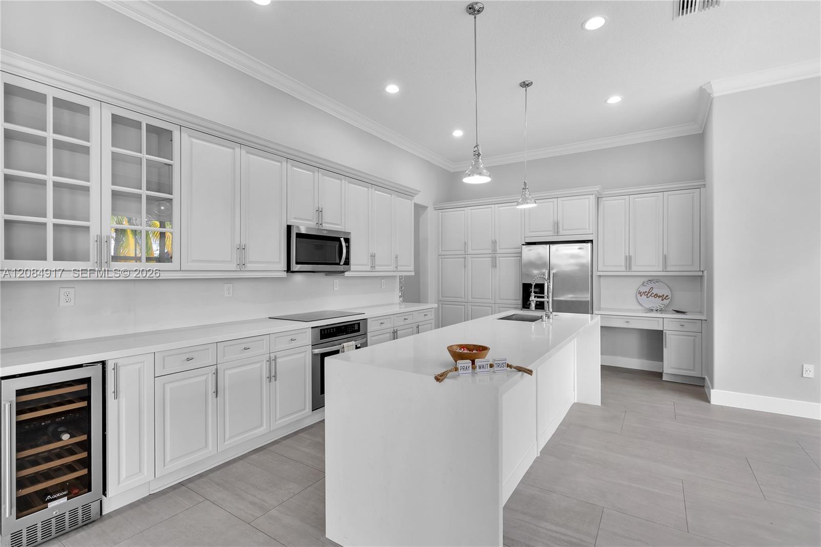 8503 NW 41st St # 0, Cooper City FL 33024