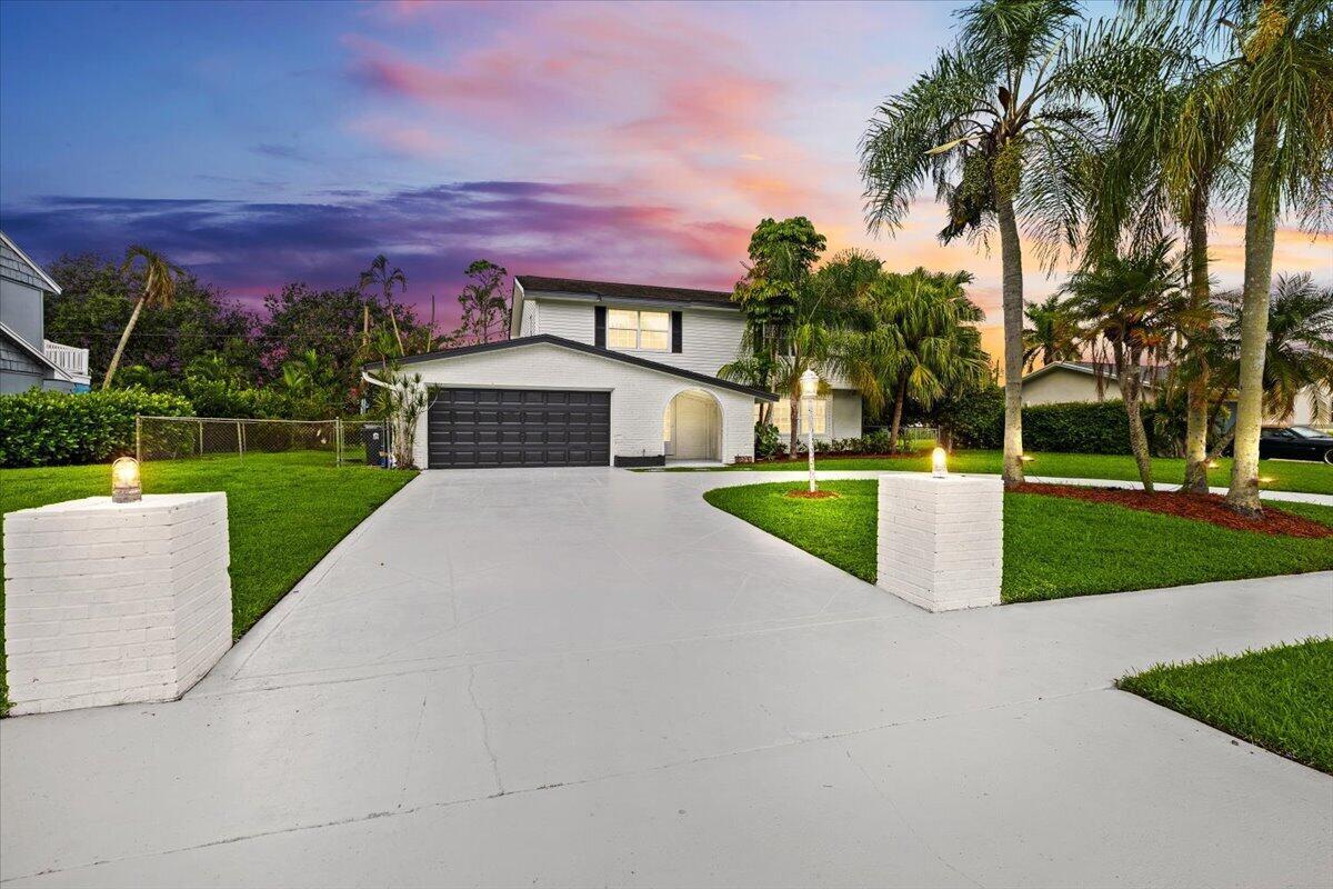 3179 HOYLAKE Road, Lake Worth FL 33467