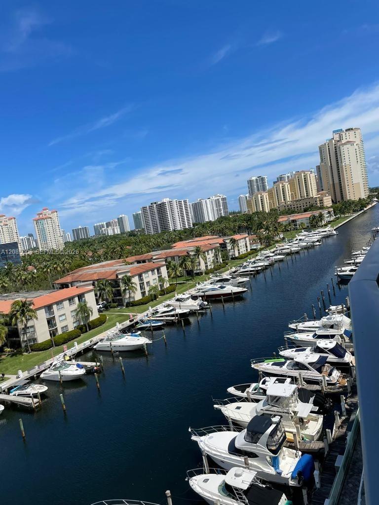 3029 NE 188th St # 702, Aventura FL 33180
