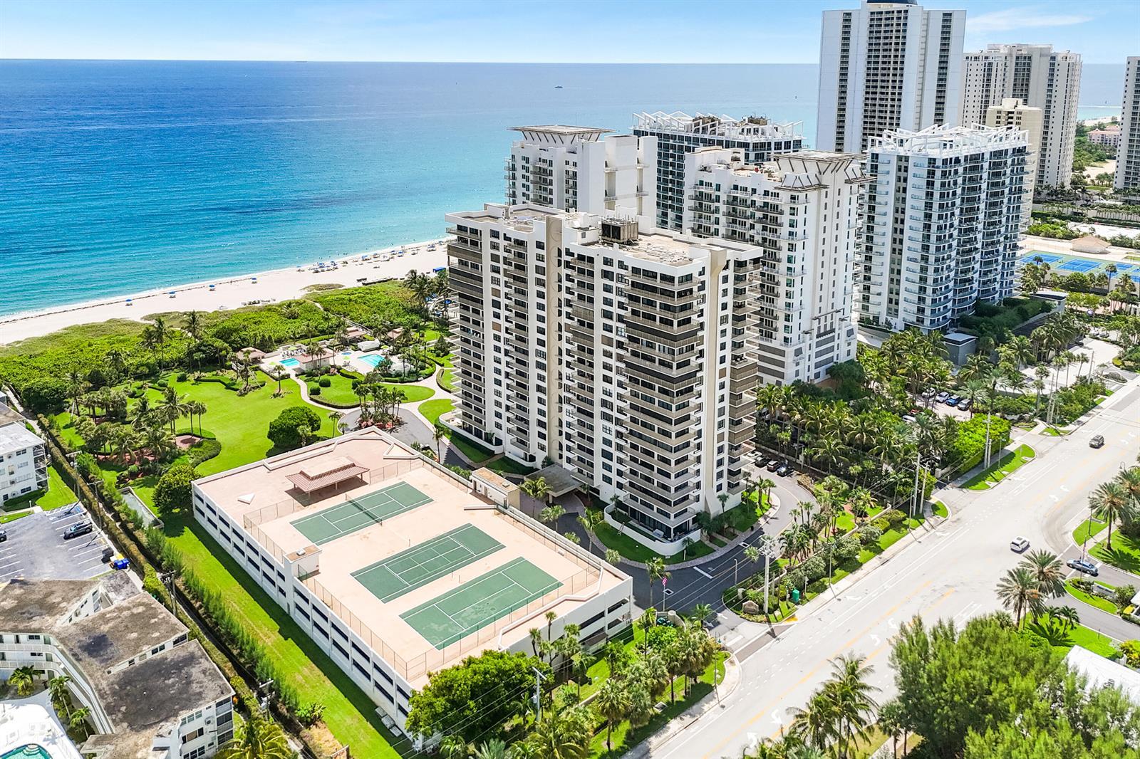 3400 N OCEAN Drive # 908, Singer Island FL 33404