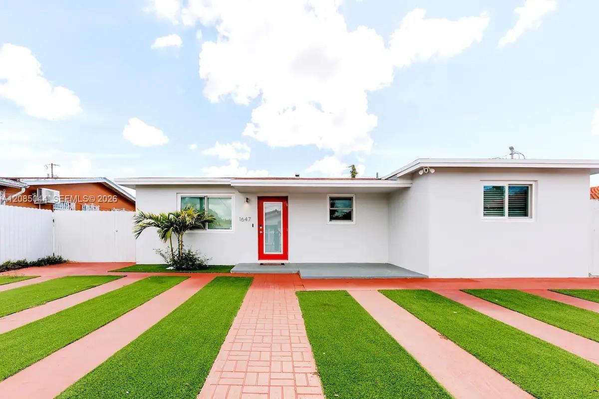 1647 NW 29th Ave # 1, Miami FL 33125