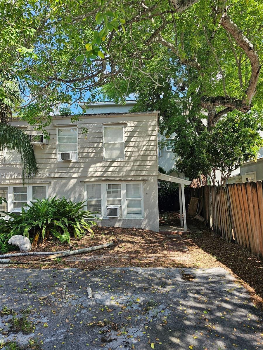807 SW 4th St, Fort Lauderdale FL 33312