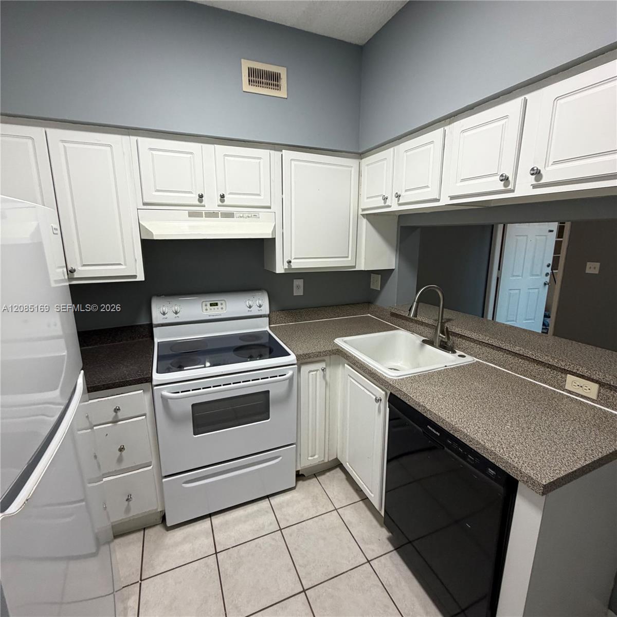 1851 NW 96th Ter # 6A, Pembroke Pines FL 33024