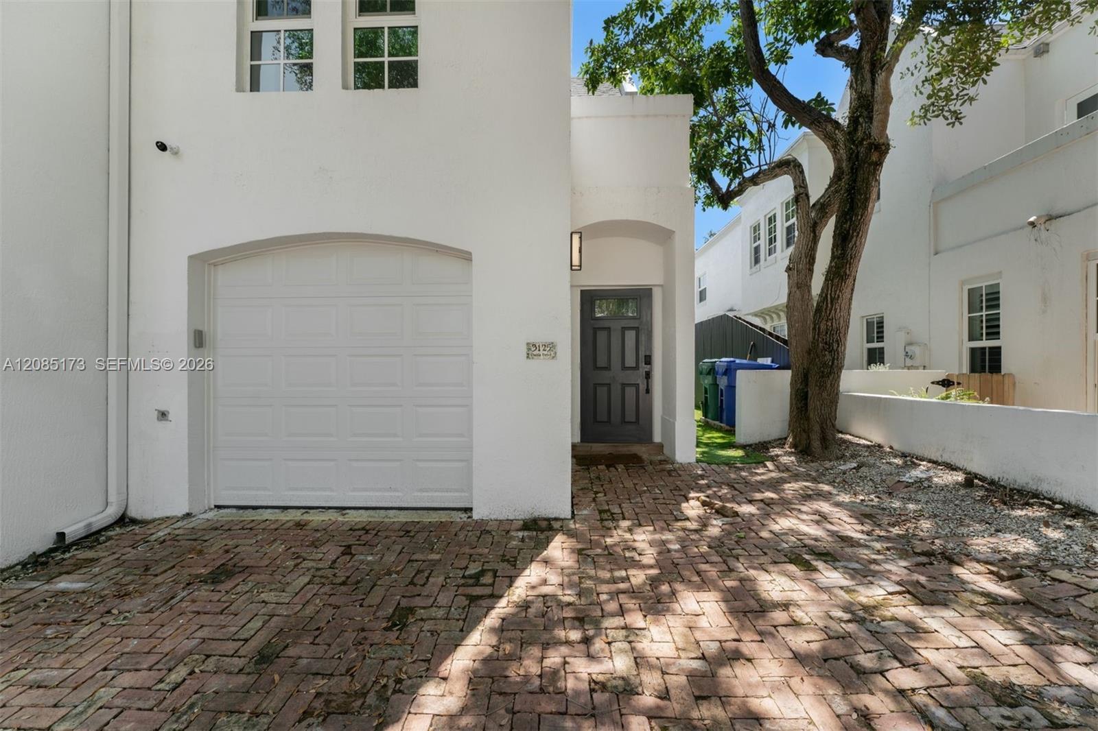 3125 Paola Dr, Miami FL 33133