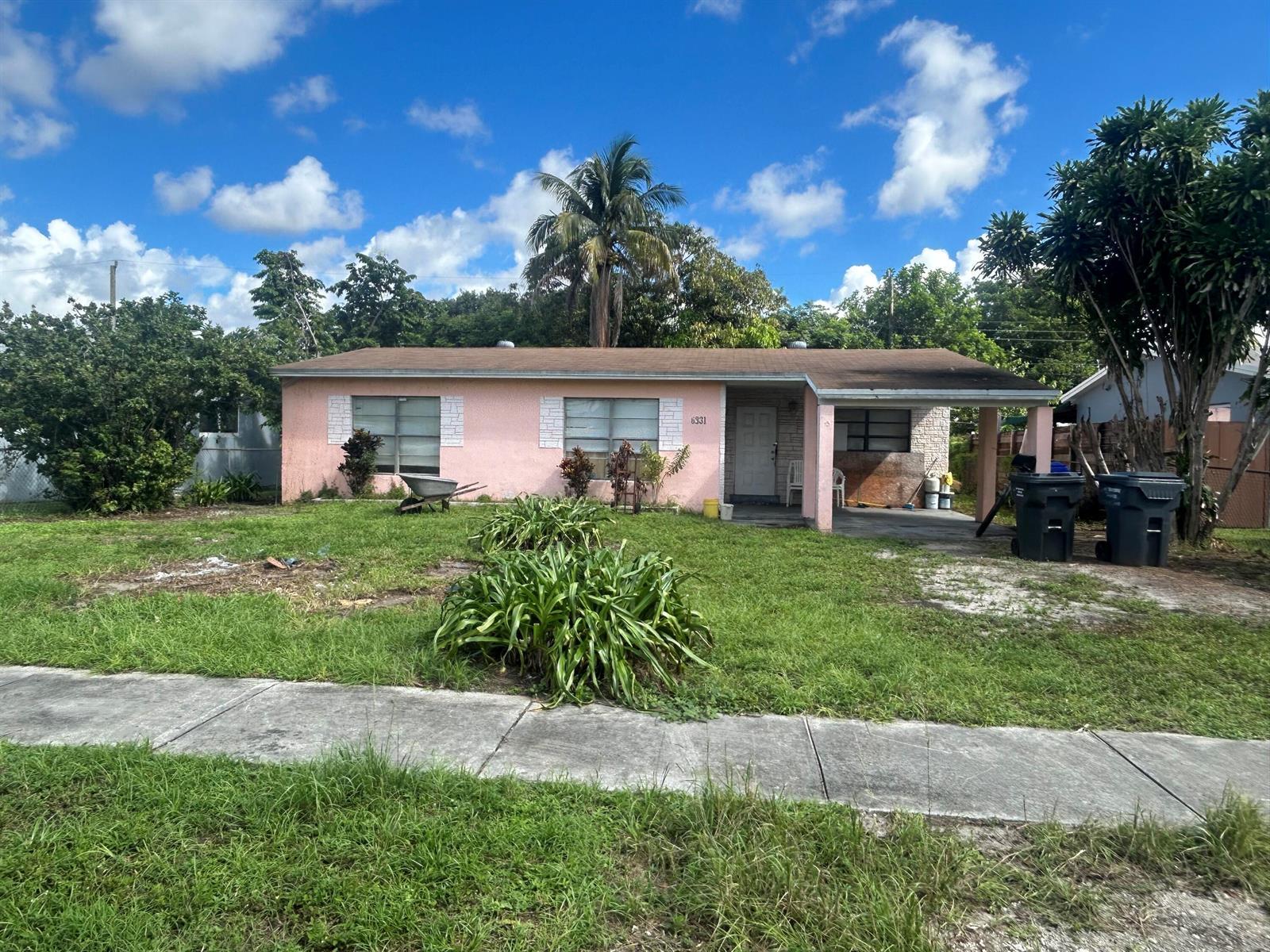 6831 Scott Street, Hollywood FL 33024