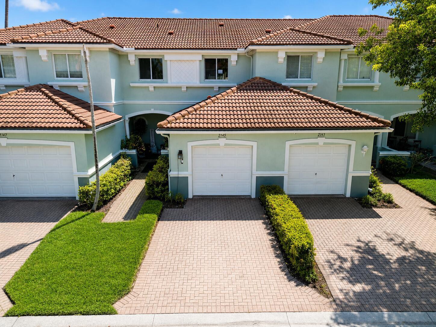 2145 Oakmont Drive, Riviera Beach FL 33404