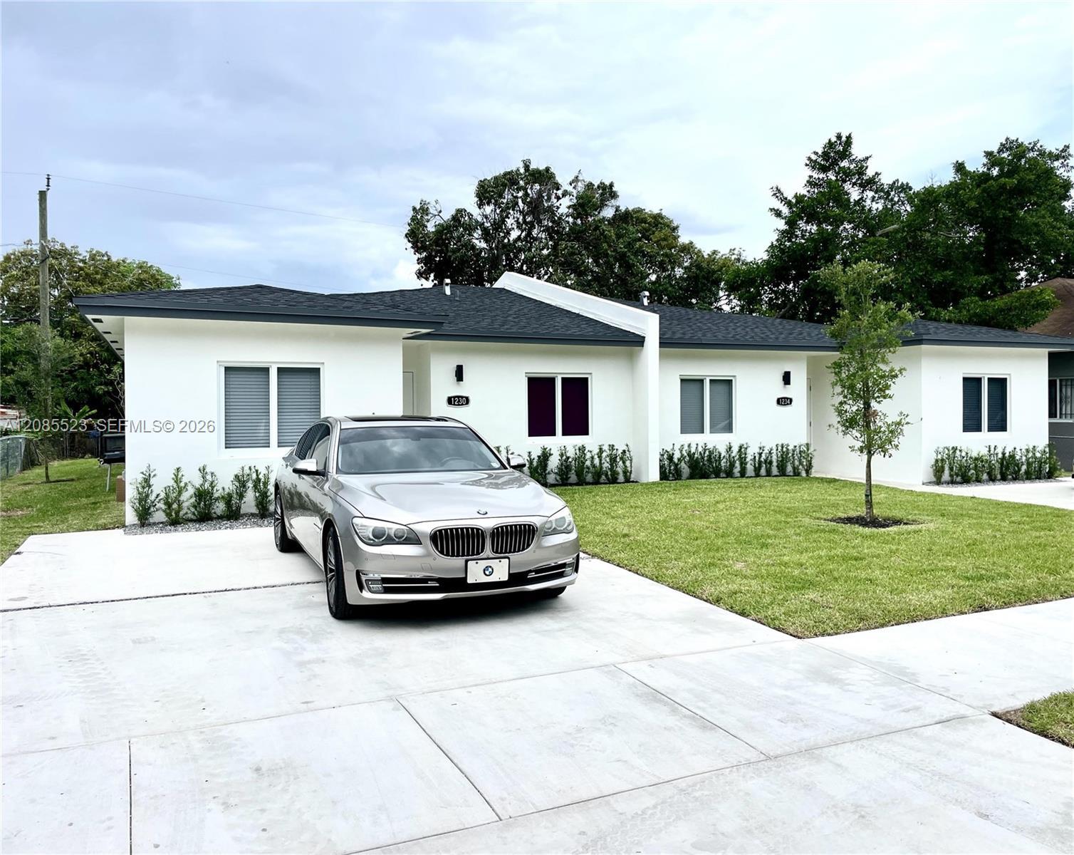 1230 NW 102nd St # 2, Miami FL 33147