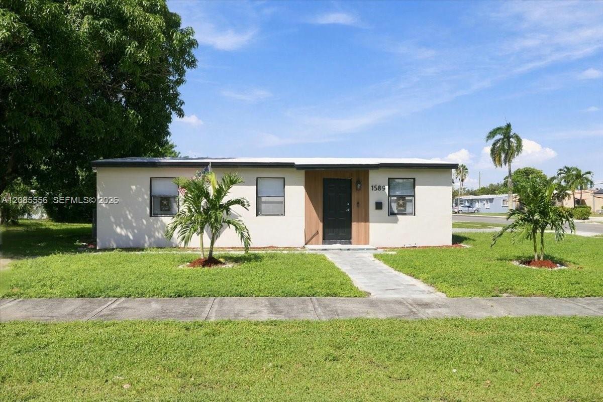 1589 NW 4th Ave, Pompano Beach FL 33060