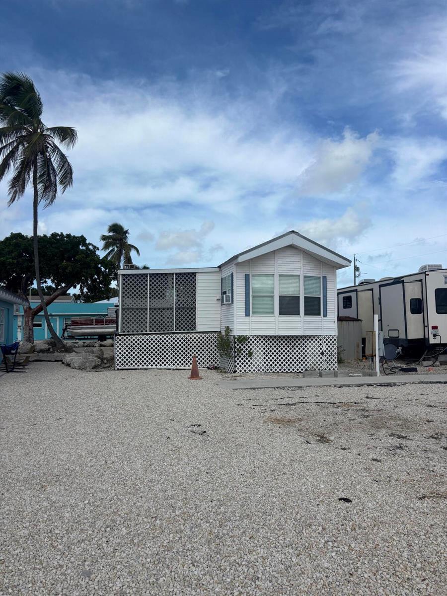 36 E 2nd Street # p4, Key Largo FL 33037