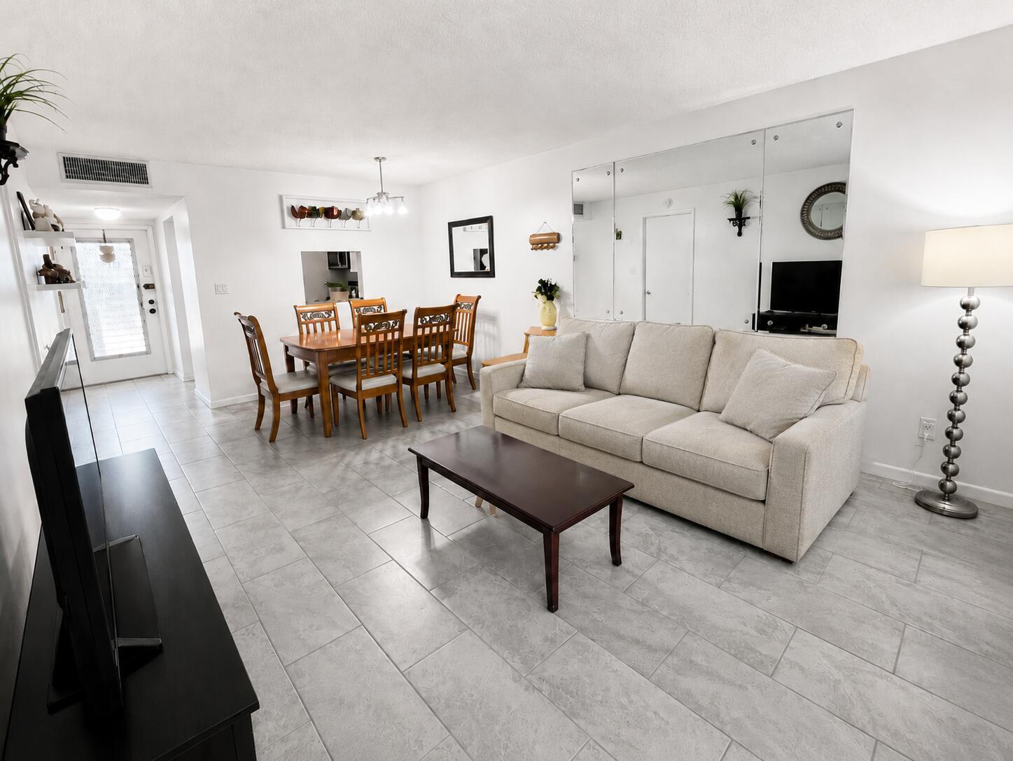 6300 NW 62ND Street # 308, Tamarac FL 33319