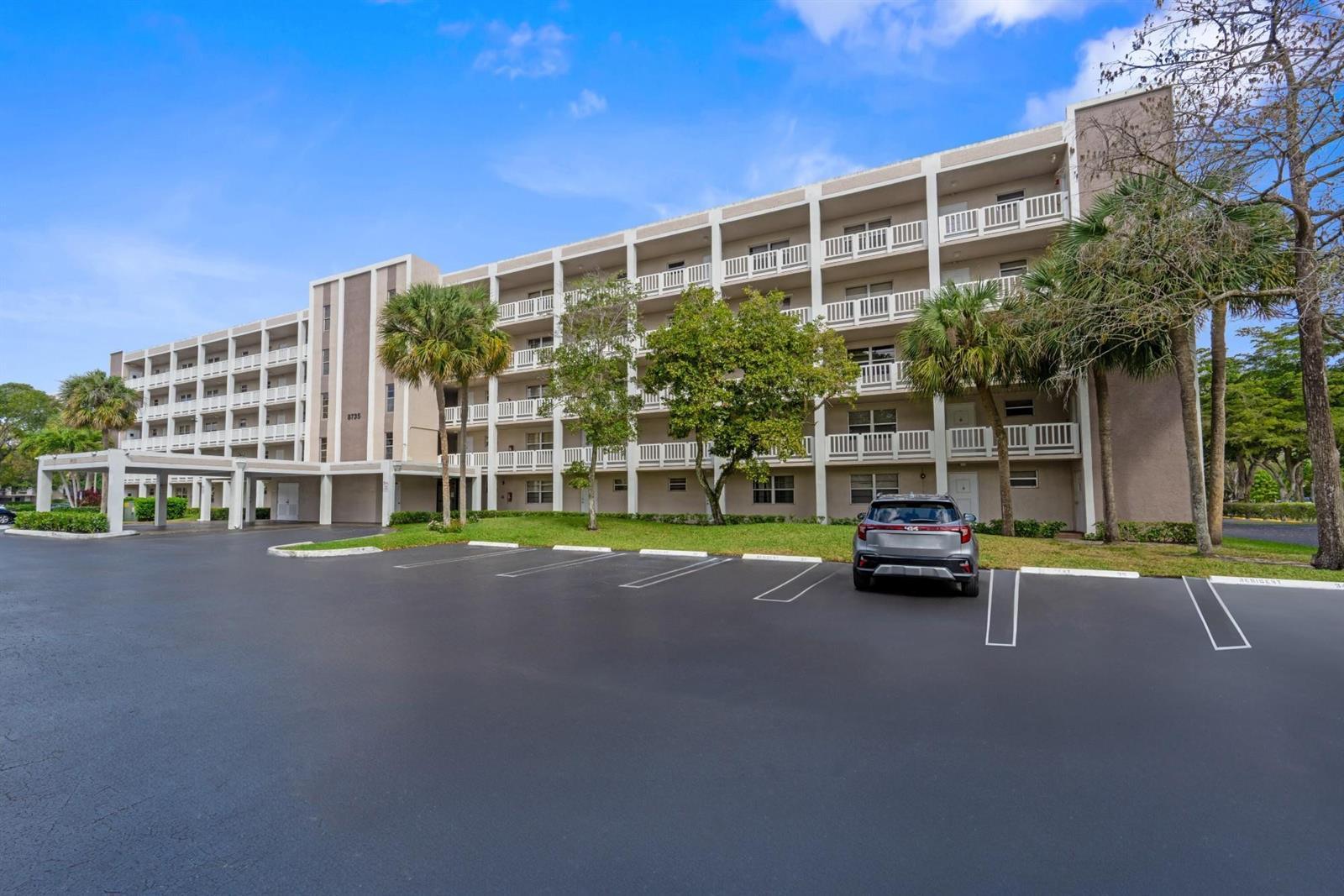 8735 RAMBLEWOOD Drive # 409, Coral Springs FL 33071
