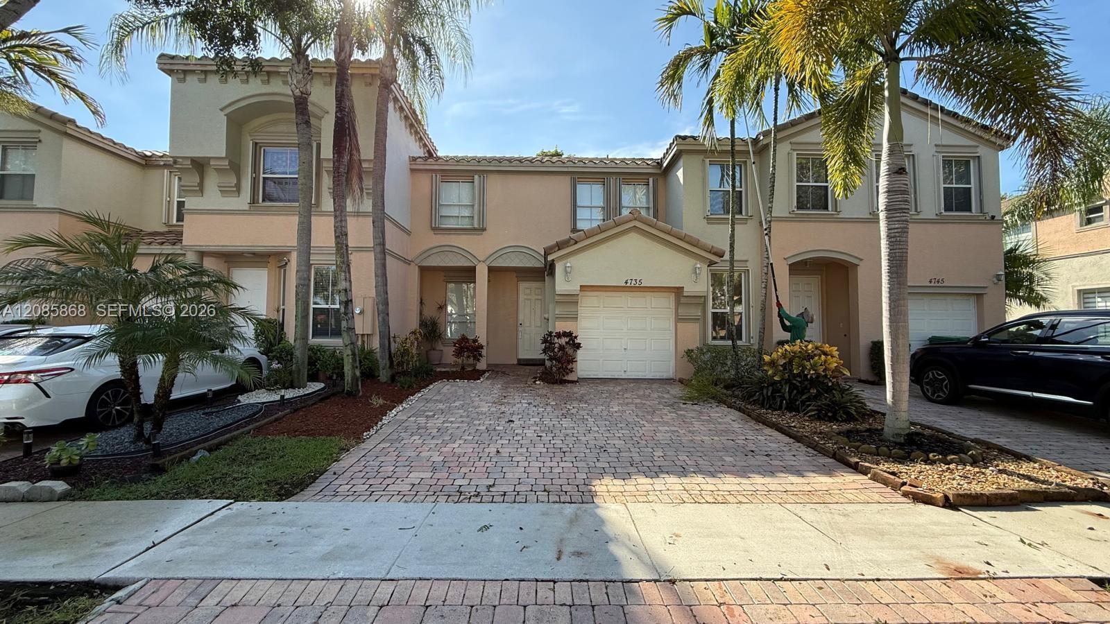 4735 SW 164th Ave, Miramar FL 33027