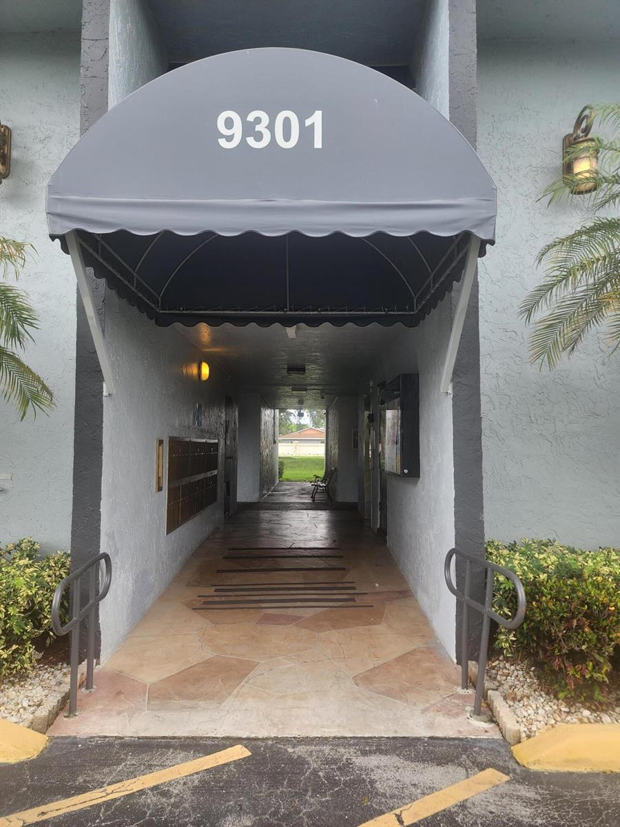 9301 LIME BAY Boulevard # 306, Tamarac FL 33321