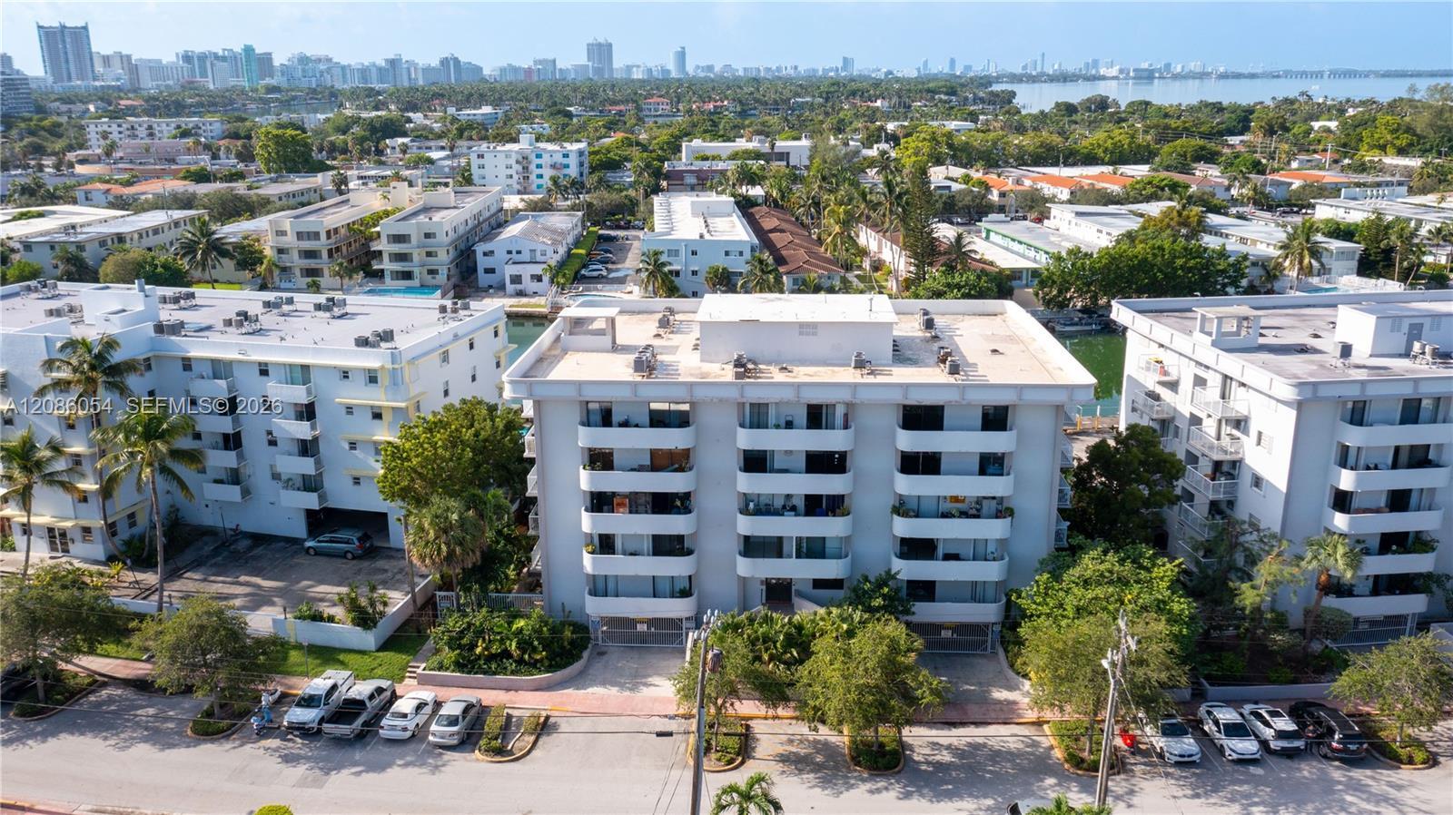 Miami Beach, FL