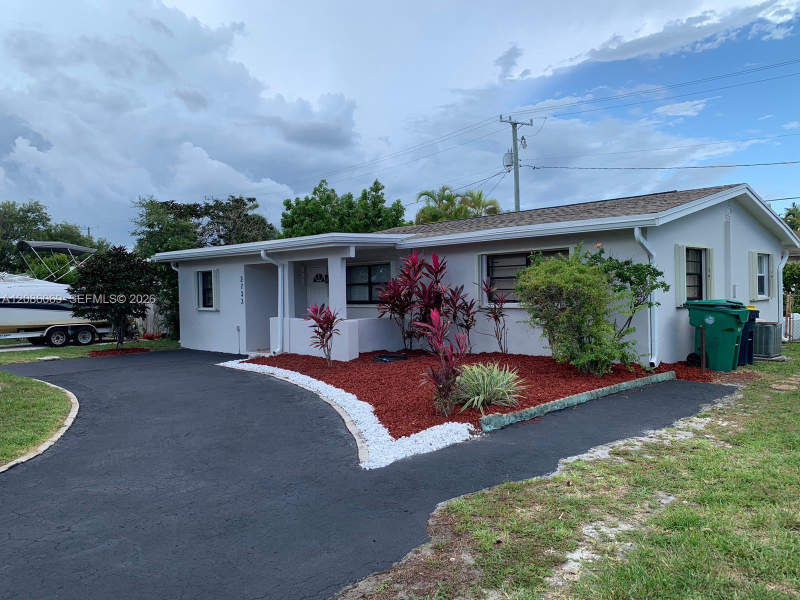 2733 SW 46th Ct, Dania Beach FL 33312