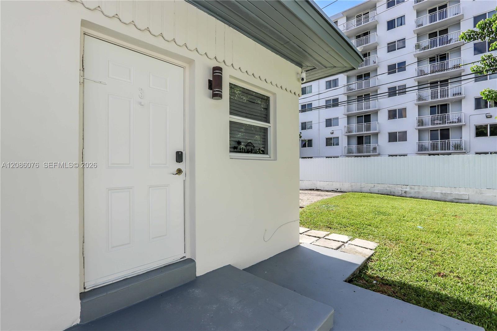 1236 NE 109th St # 3, Miami FL 33161