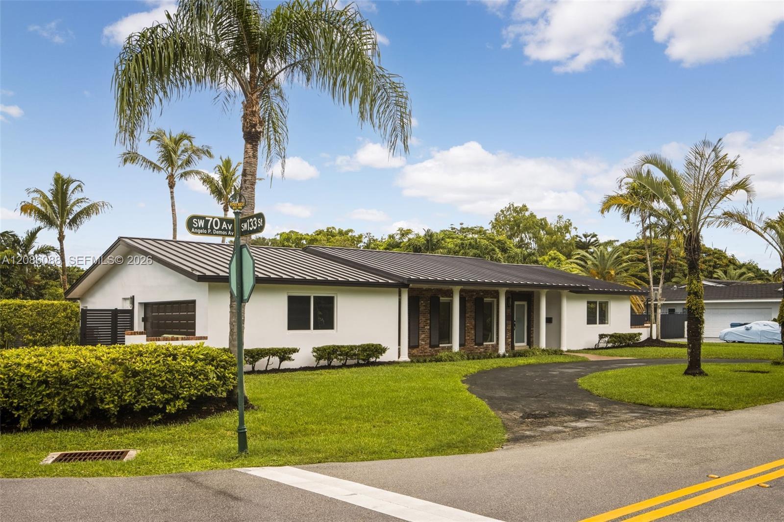 13240 SW 70th Ave, Pinecrest FL 33156