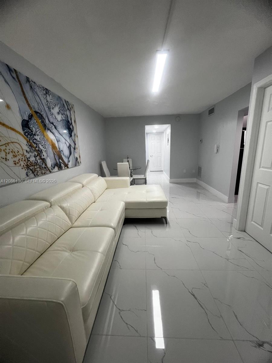 6620 W 2nd Ct # 103, Hialeah FL 33012