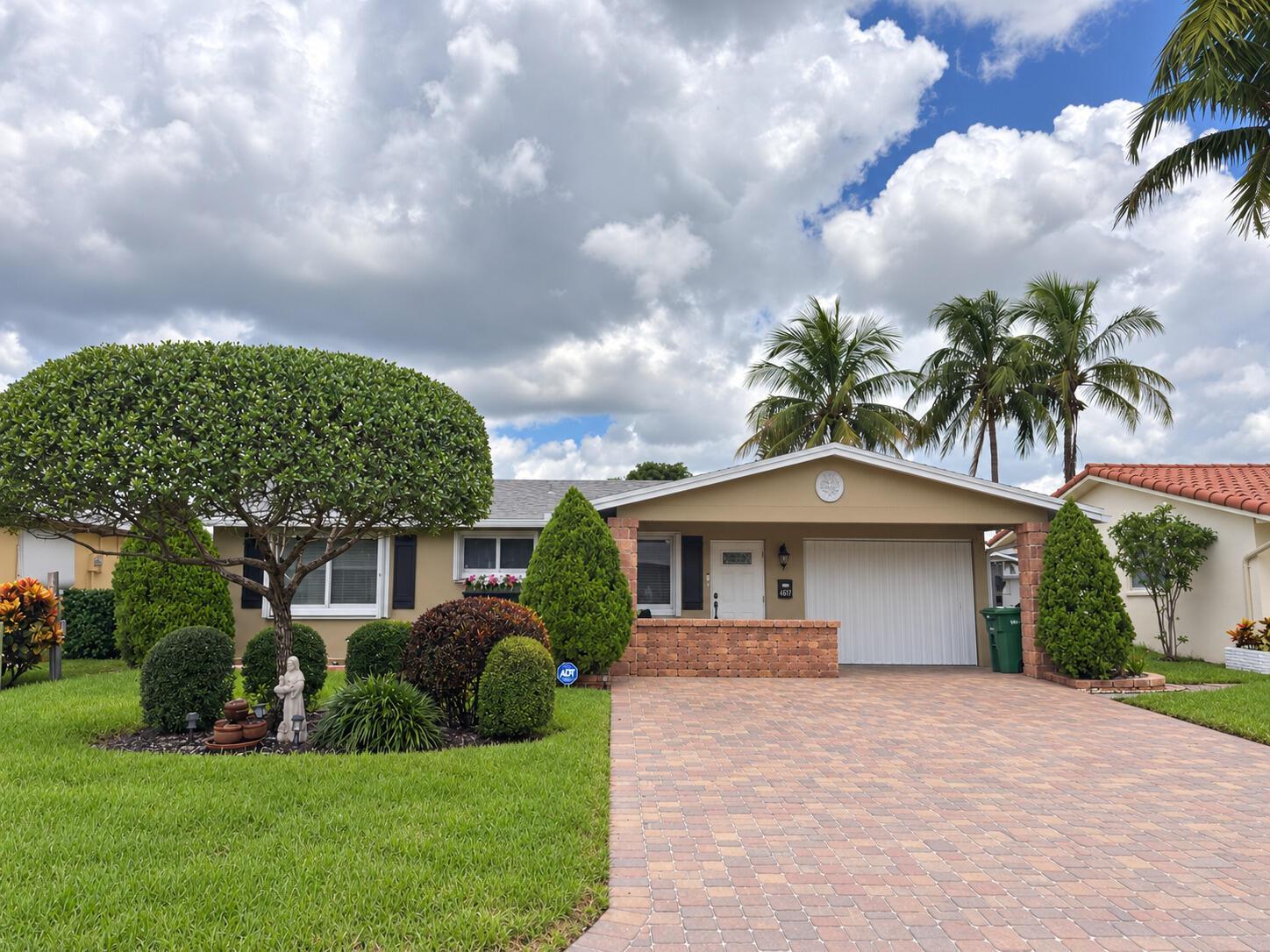 4507 NW 46th Street, Tamarac FL 33319